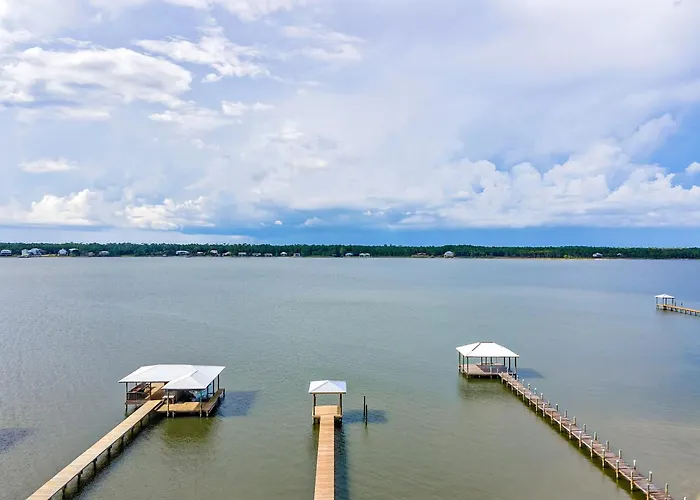 Over The Moon - 8 Bedroom - Sleeps 28 - Private Pool & Pier - Prickett