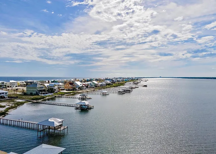 Holiday home Over The Moon - 8 Bedroom - Sleeps 28 - Private Pool & Pier - Prickett Gulf Shores