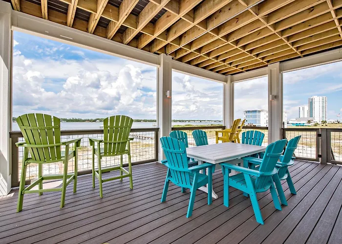 Holiday home Over The Moon - 8 Bedroom - Sleeps 28 - Private Pool & Pier - Prickett *