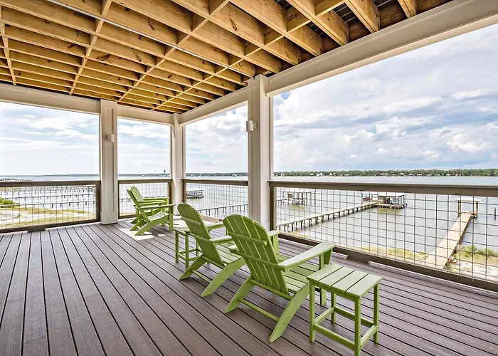Holiday home Over The Moon - 8 Bedroom - Sleeps 28 - Private Pool & Pier - Prickett